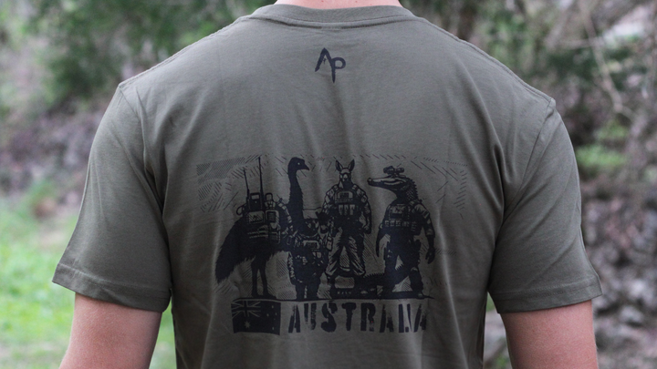 Kangaroo - Branded Shirt - Army Green